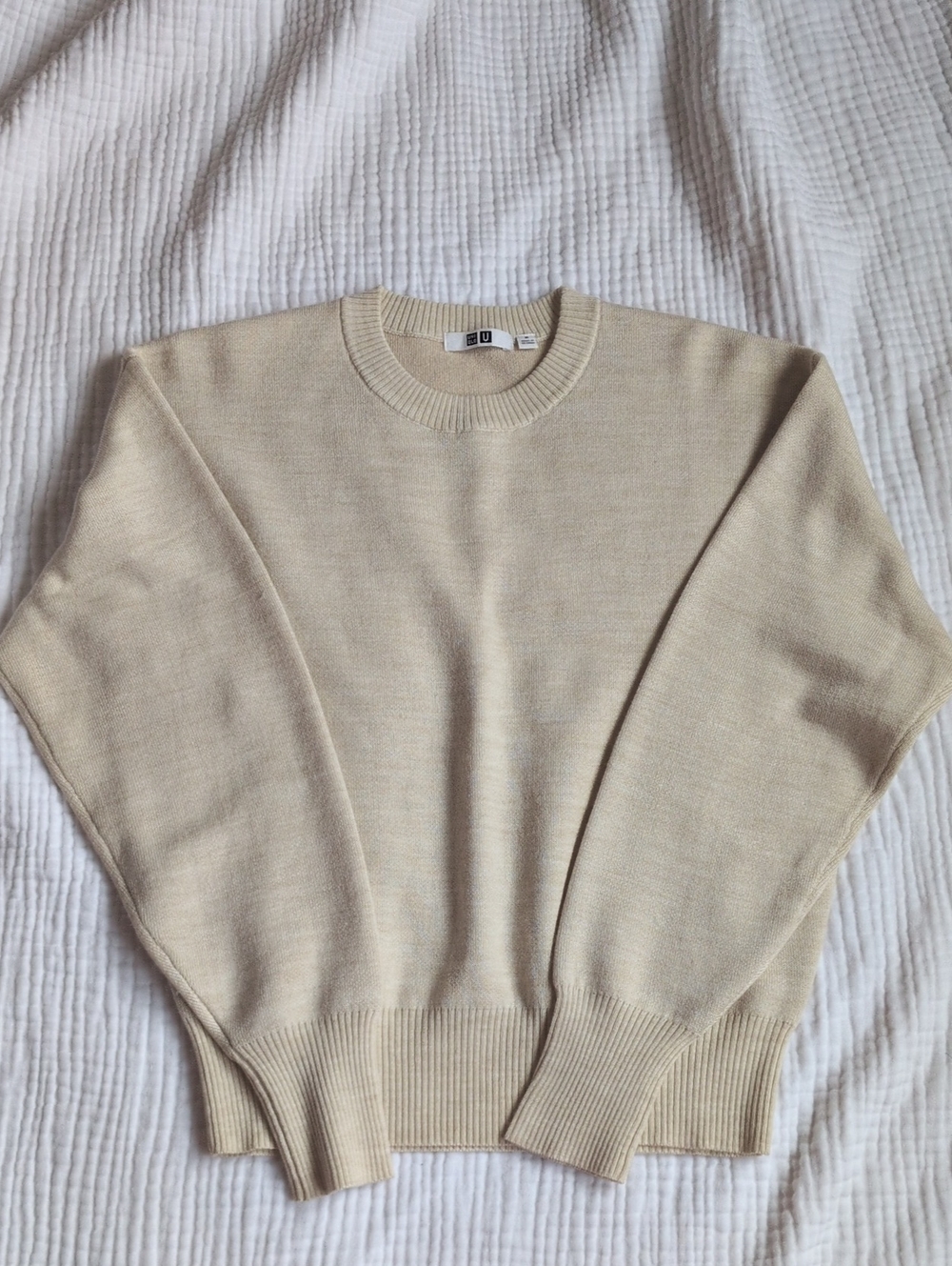 Uniqlo Women's Crewneck Sweater in Light Beige